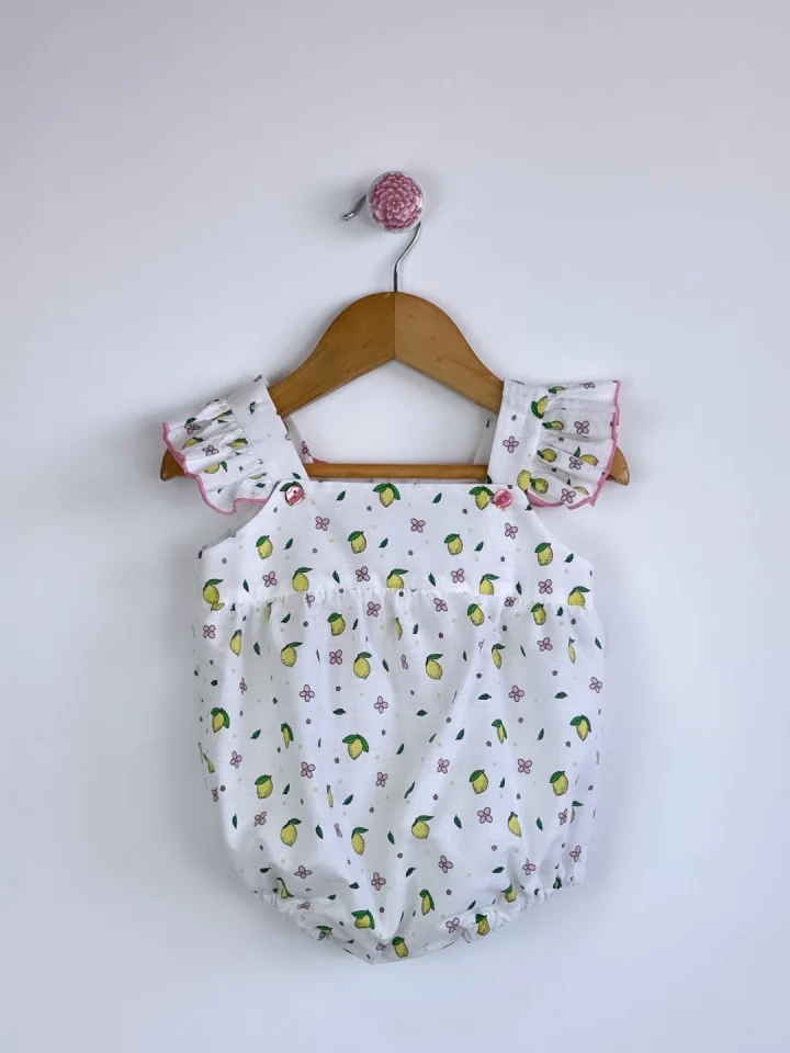 Pelele limones Pio Pio