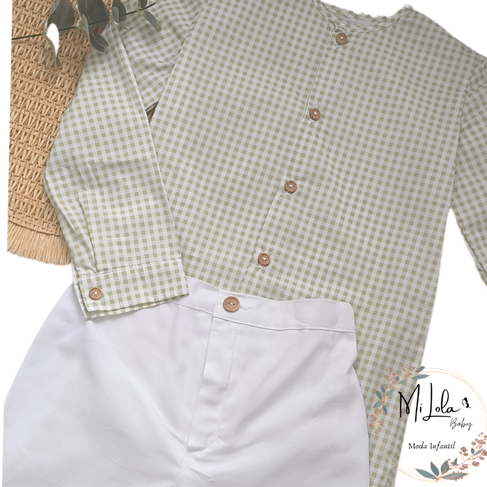Conjunto camisa Vichy verde manzana y pantalón blanco Azahar