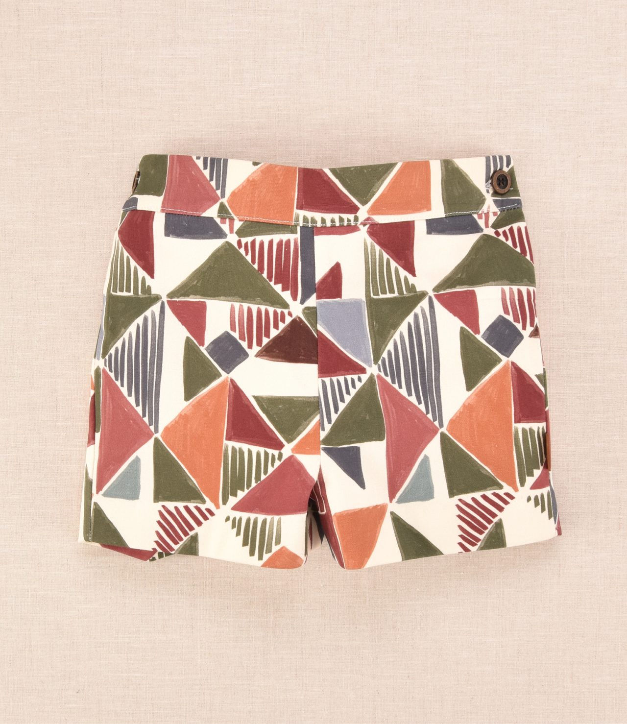 Pantalón corto geométrico cocote