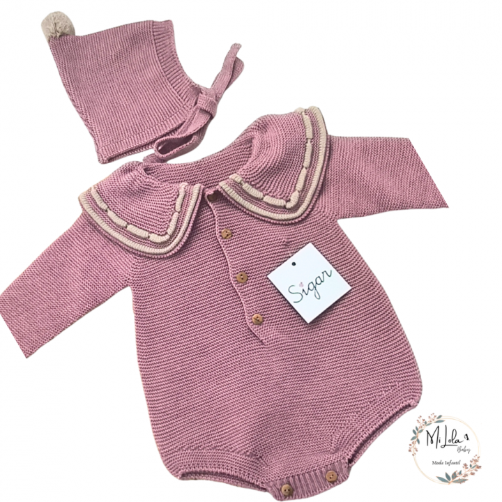 Conjunto Pelele Rosa con capota pompón Sigar