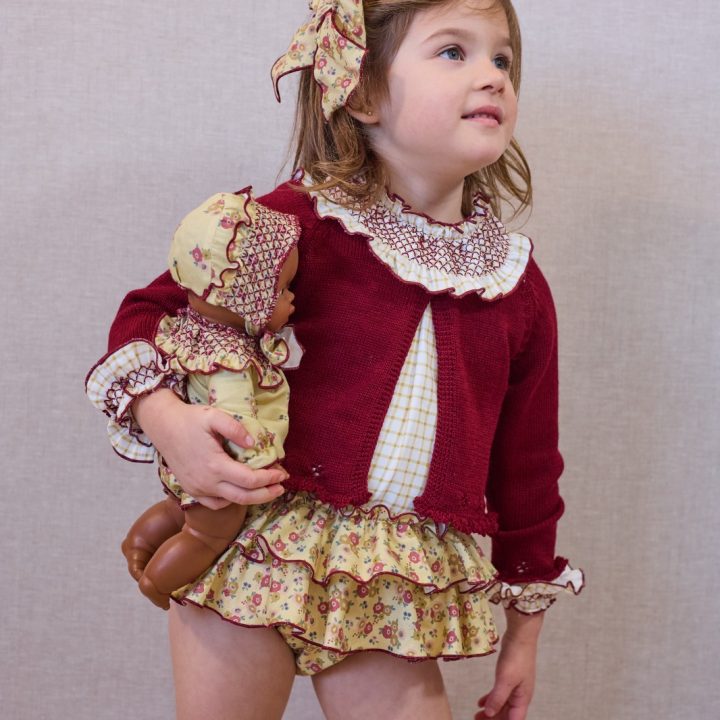 Conjunto niña tres piezas- blusa,chaqueta y braguitas Real La Martinica