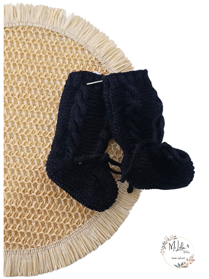 Botitas negras cotoli