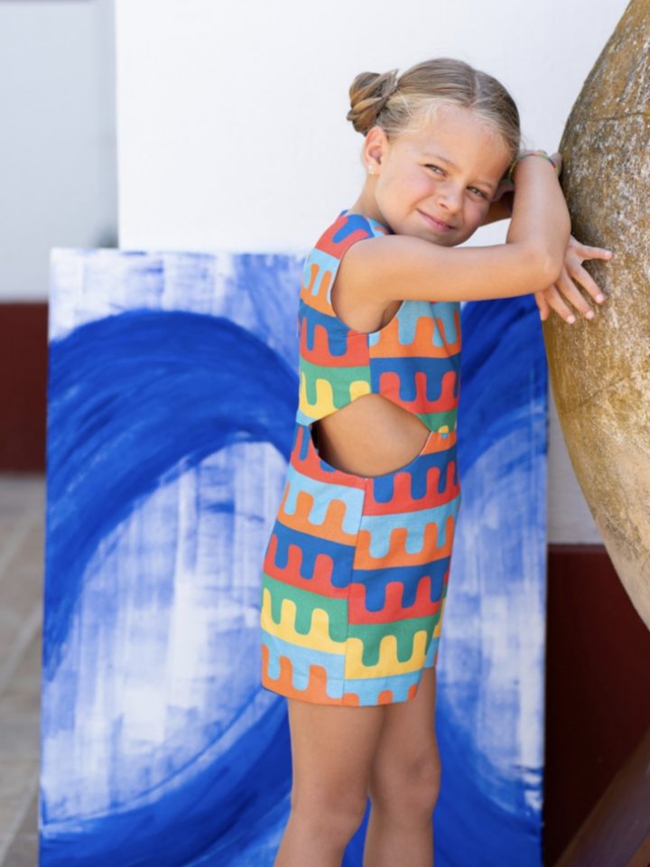 Mono niña con ondas colores José Varón