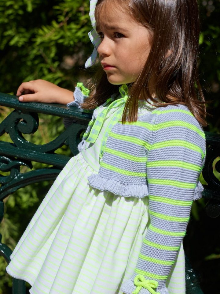 Conjunto Jesusito y chaqueta corta flúor pescardinos La Martinica