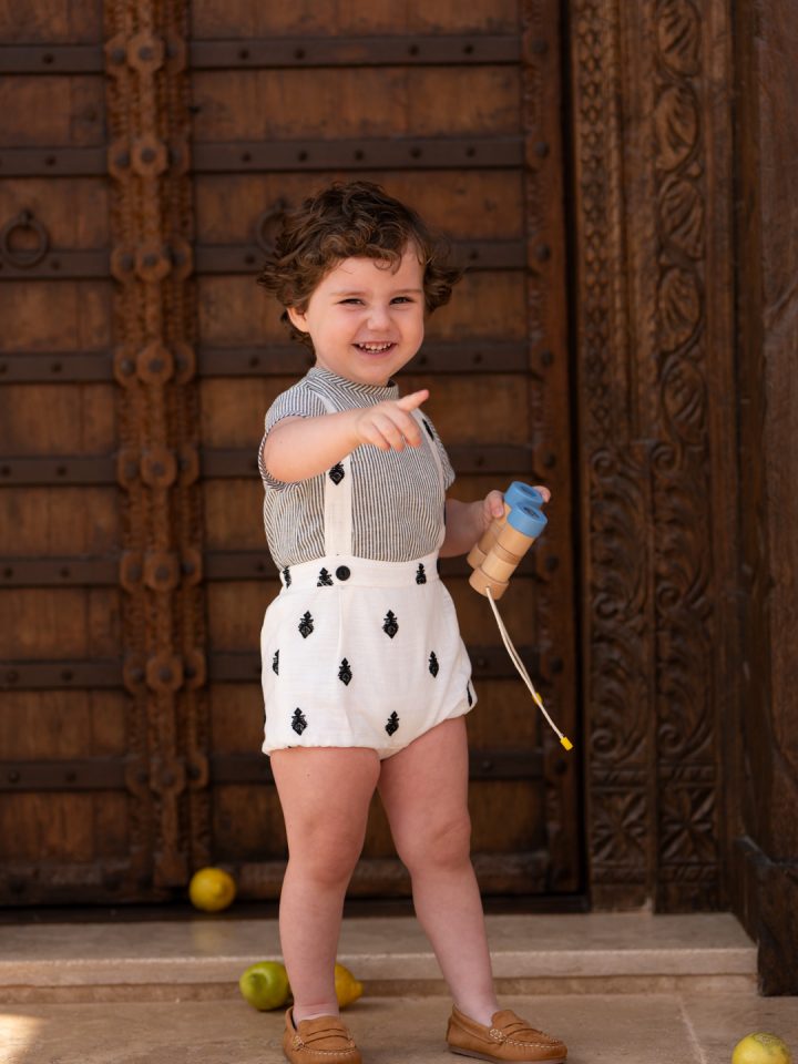 Conjunto bebe blanco y negro étnico cocote