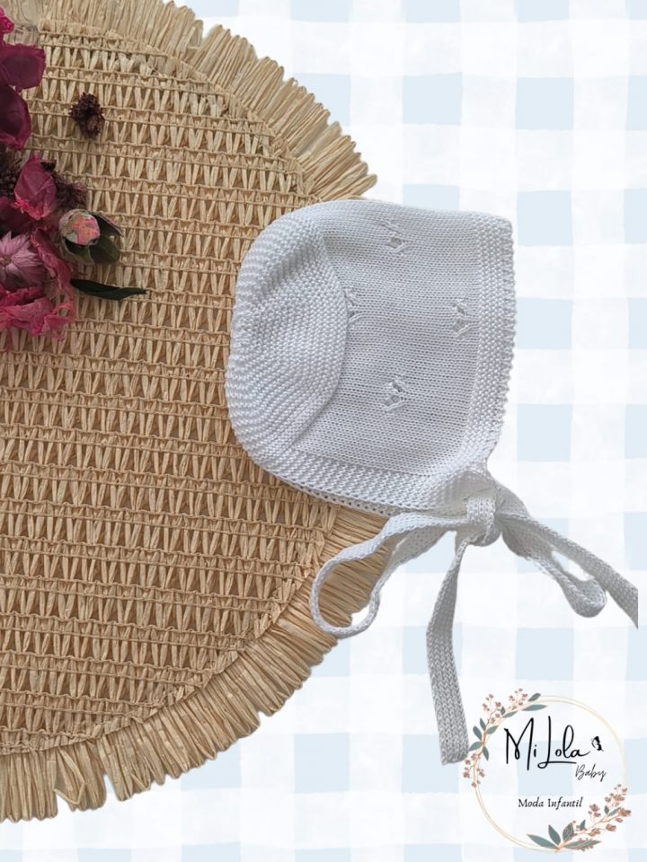 Capota calada blanca Sigar