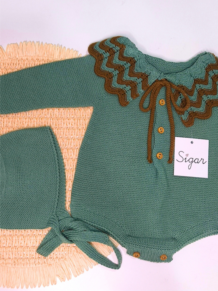 Conjunto pelele y capota verde Hoja Sigar