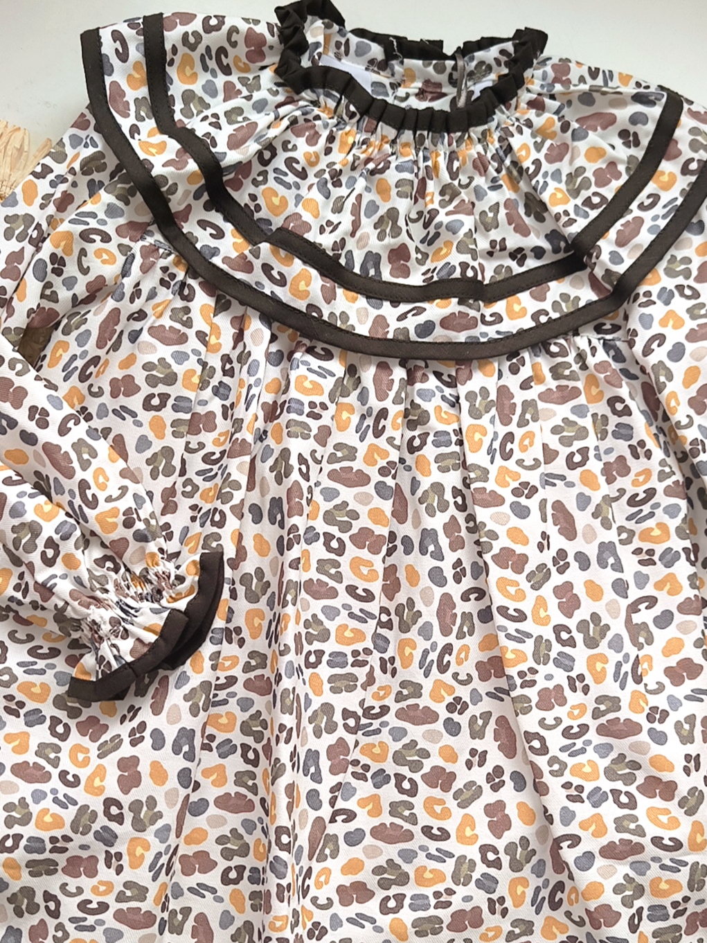 Vestido animal print colores José Varón - Imagen 2