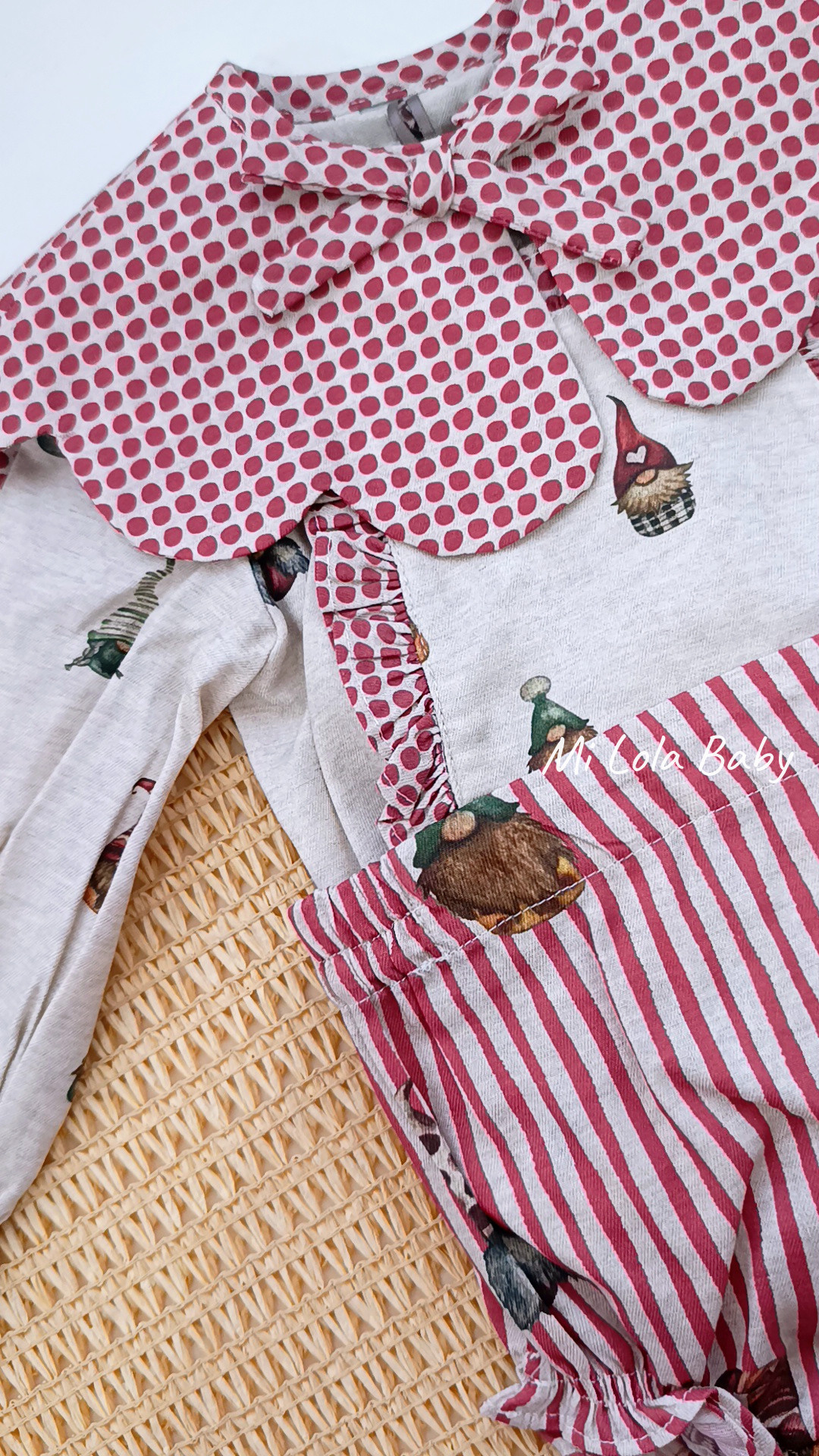 Conjunto con cuello Gnomos José Varón - Imagen 5